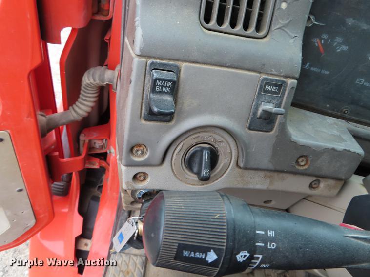 image for item DN9096 2001 Sterling LT7500 dump truck