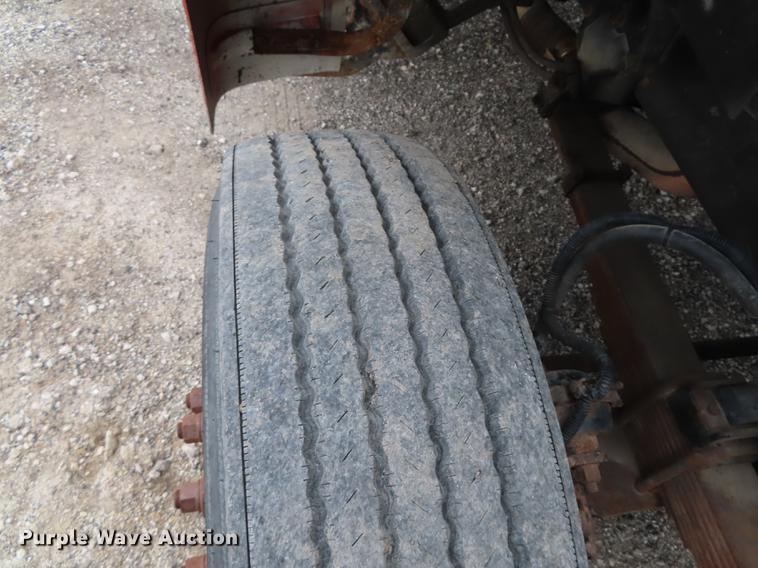 image for item DN9096 2001 Sterling LT7500 dump truck