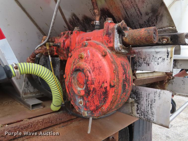 image for item DN9096 2001 Sterling LT7500 dump truck