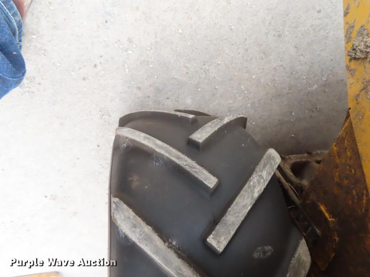 image for item DN9107 2006 Hustler FasTrak ZTR lawn mower