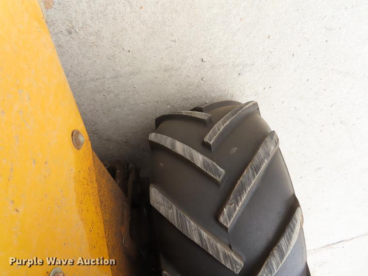 image for item DN9107 2006 Hustler FasTrak ZTR lawn mower