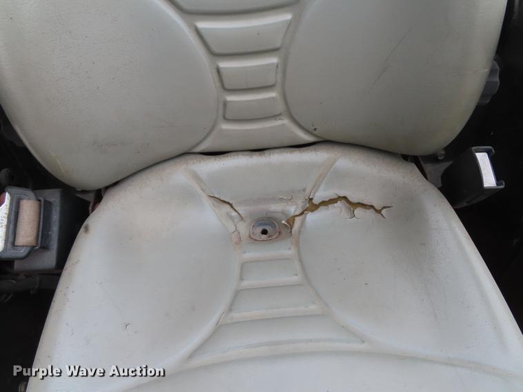 image for item DN9108 2006 Hustler Super Z ZTR lawn mower