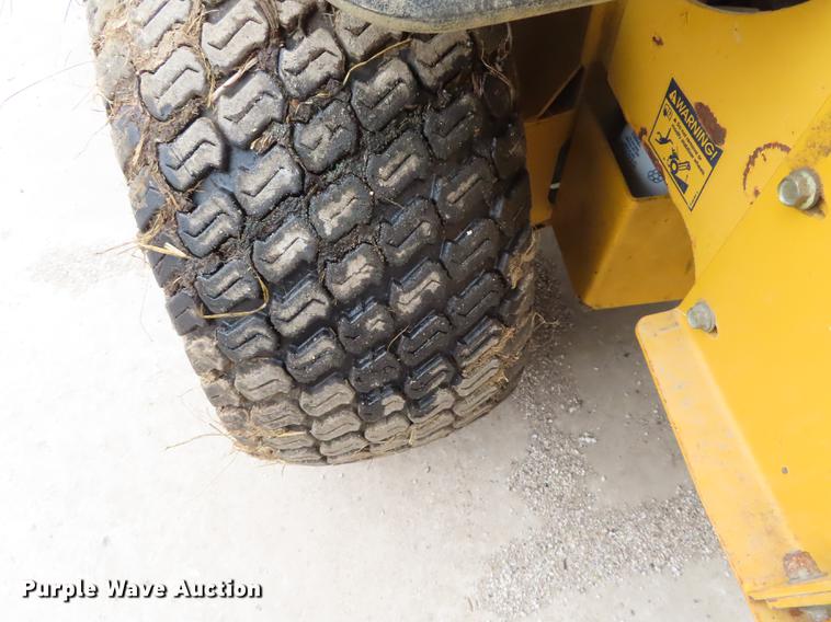 image for item DN9108 2006 Hustler Super Z ZTR lawn mower