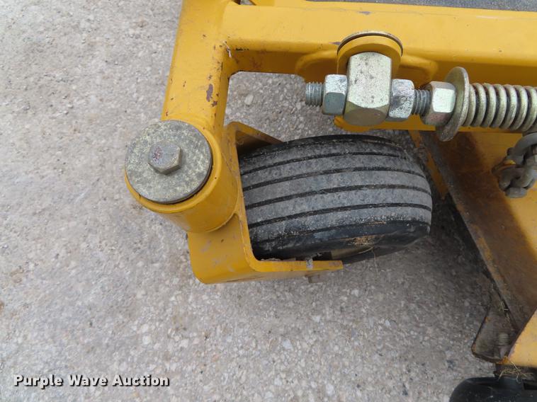 image for item DN9110 2007 Hustler FasTrak ZTR lawn mower