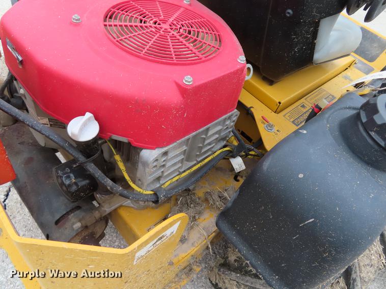 image for item DN9110 2007 Hustler FasTrak ZTR lawn mower