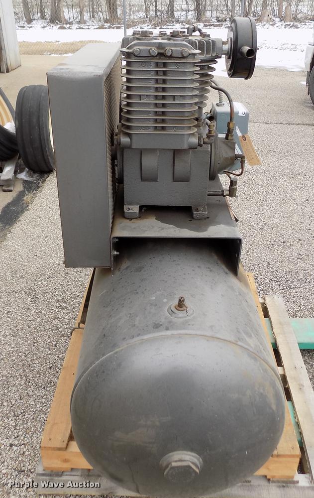 image for item EH9391 Industrial Gold Series C1521E80H air compressor