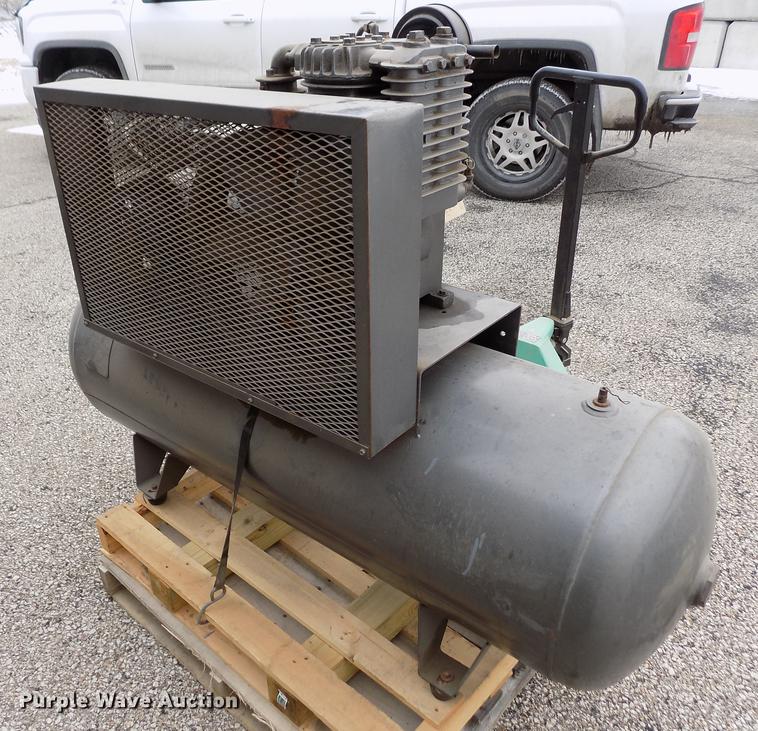 image for item EH9391 Industrial Gold Series C1521E80H air compressor