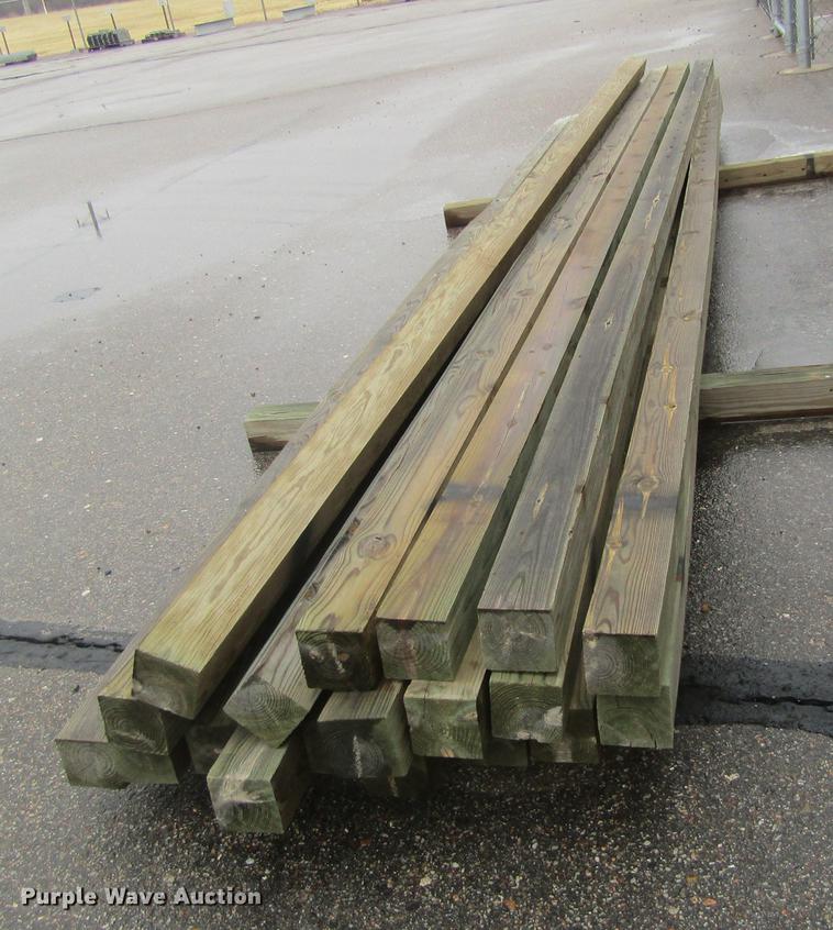 image for item EH9419 (132) wood posts