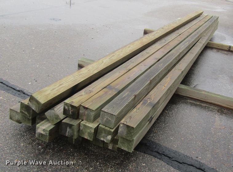 image for item EH9419 (132) wood posts