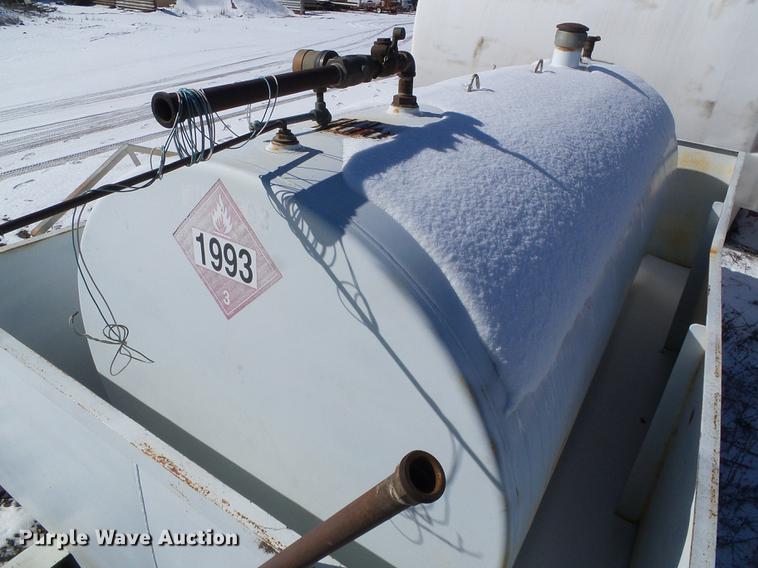 image for item EQ9047 1993 Smith 2000G fuel tank