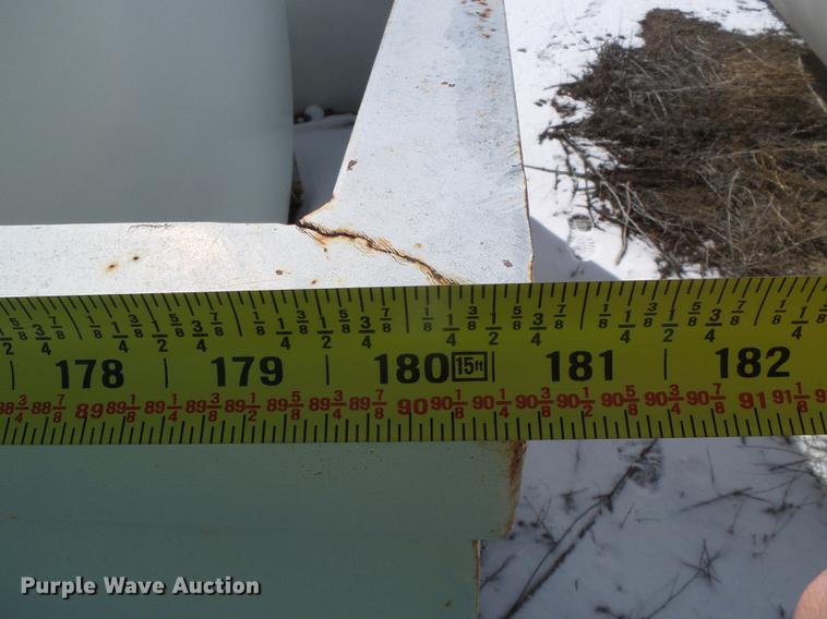 image for item EQ9047 1993 Smith 2000G fuel tank