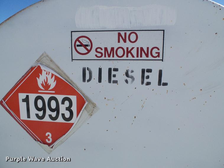 image for item EQ9047 1993 Smith 2000G fuel tank