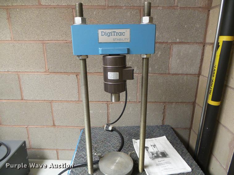 image for item EQ9049 1998 Gilson Digitrac MS50 1MSA134 compression machine