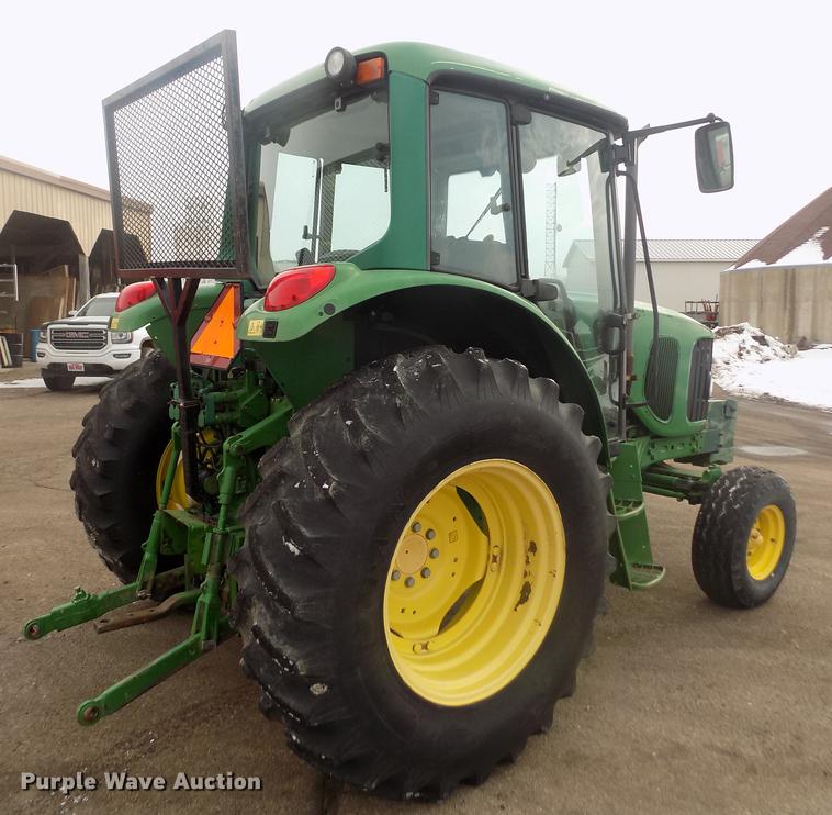 image for item FH9111 2002 John Deere 6220 tractor