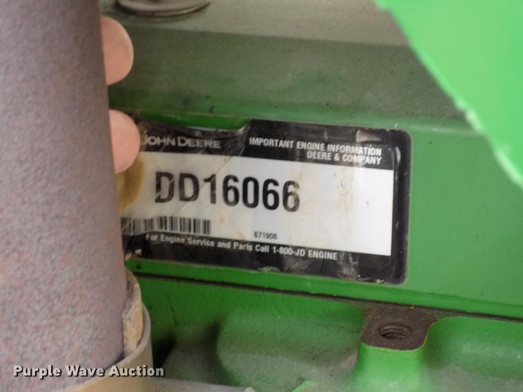 image for item FH9111 2002 John Deere 6220 tractor