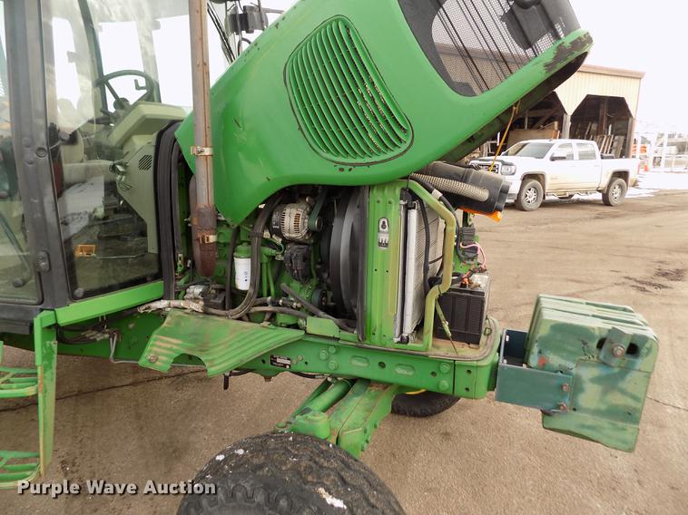 image for item FH9111 2002 John Deere 6220 tractor