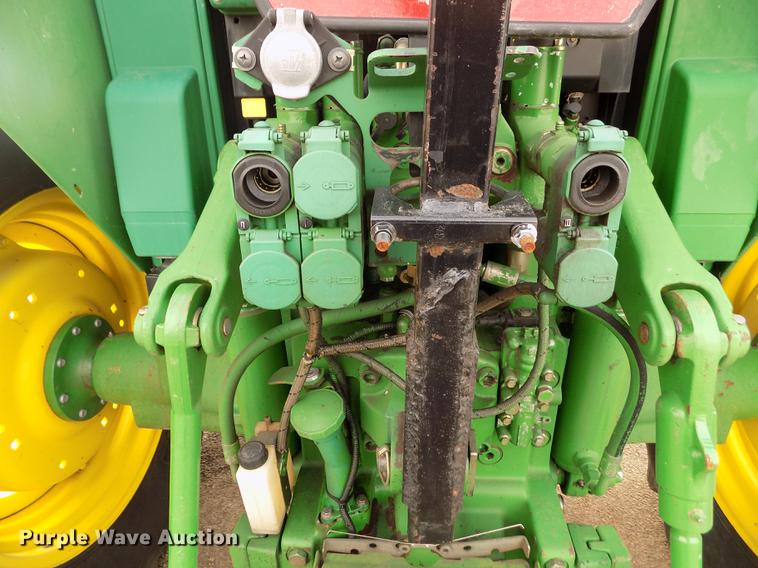 image for item FH9111 2002 John Deere 6220 tractor