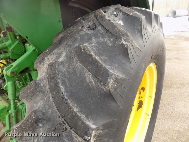 image for item FH9111 2002 John Deere 6220 tractor