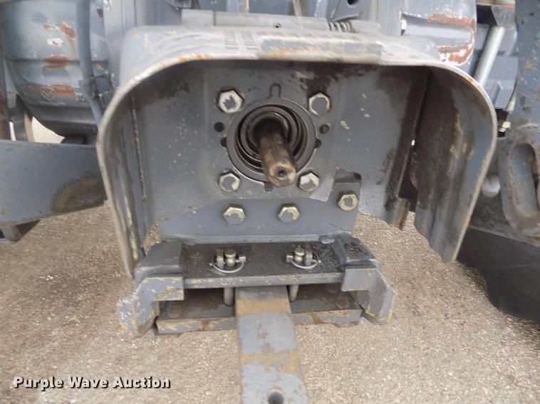 image for item FH9112 2001 New Holland TS100 tractor