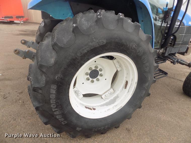 image for item FH9112 2001 New Holland TS100 tractor