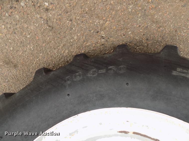 image for item FH9112 2001 New Holland TS100 tractor