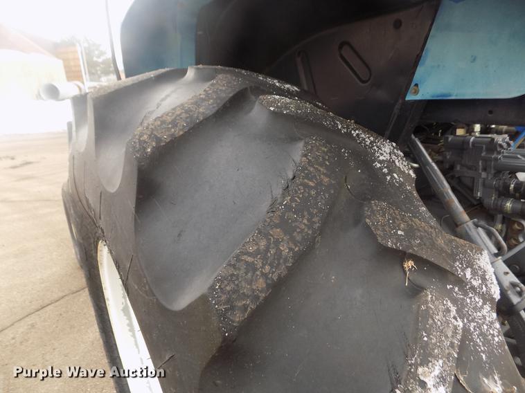 image for item FH9112 2001 New Holland TS100 tractor