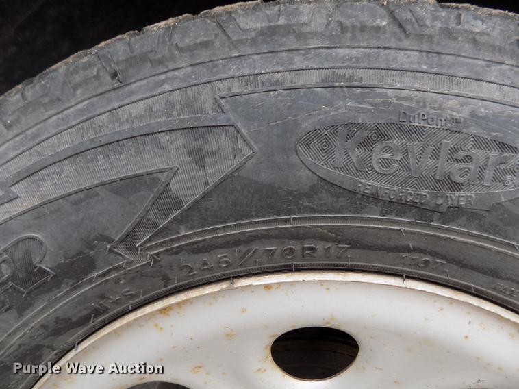 image for item FH9113 2006 Chevrolet Silverado 1500 pickup truck