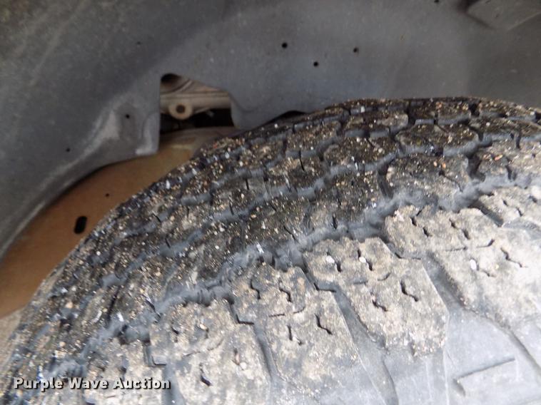 image for item FH9113 2006 Chevrolet Silverado 1500 pickup truck