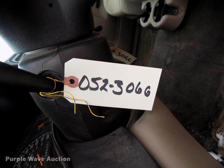 image for item FH9113 2006 Chevrolet Silverado 1500 pickup truck