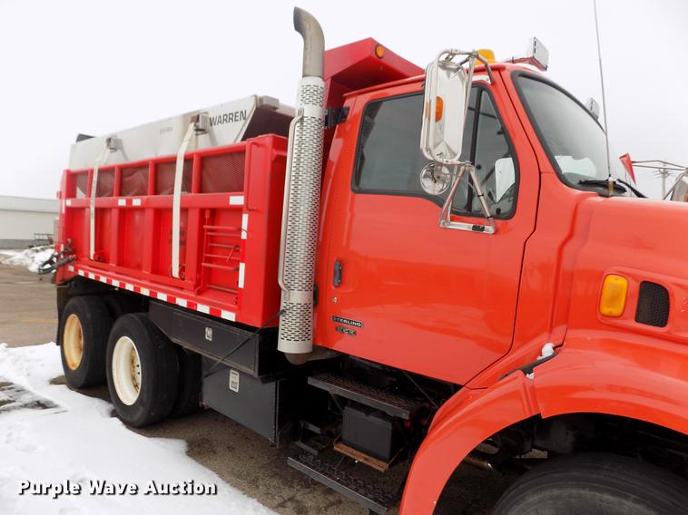 image for item FH9115 2001 Sterling LT7501 dump truck