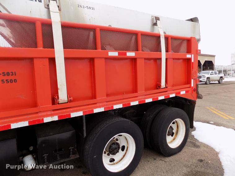 image for item FH9115 2001 Sterling LT7501 dump truck