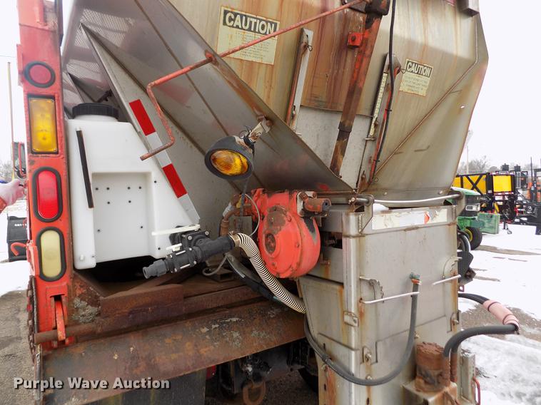 image for item FH9115 2001 Sterling LT7501 dump truck