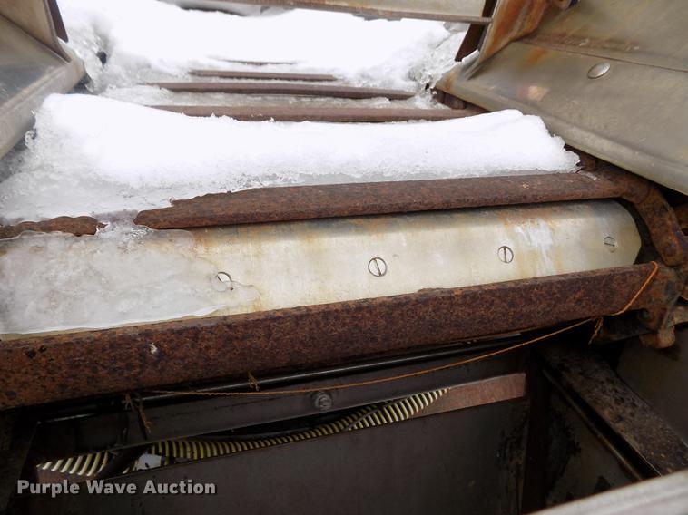 image for item FH9115 2001 Sterling LT7501 dump truck