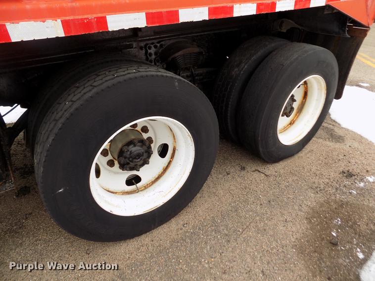 image for item FH9115 2001 Sterling LT7501 dump truck