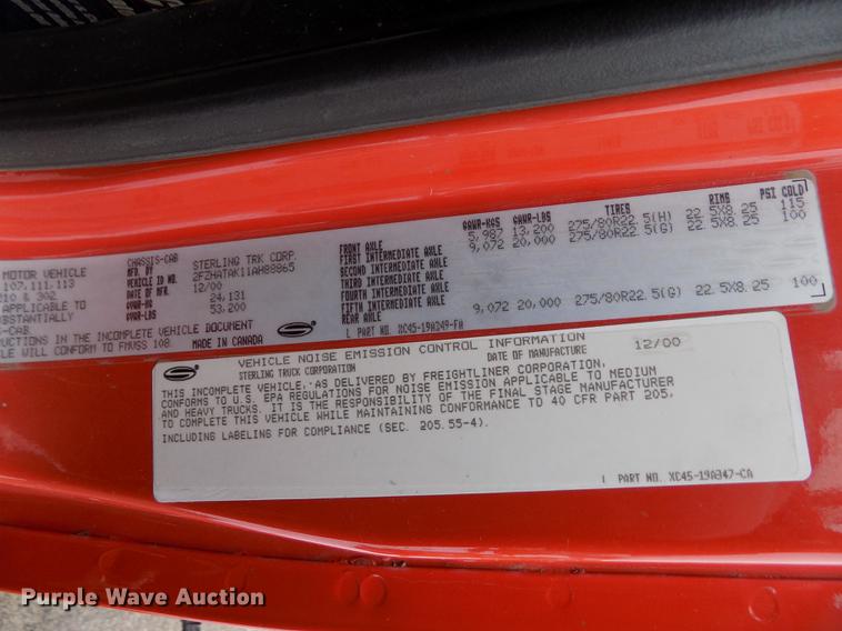 image for item FH9115 2001 Sterling LT7501 dump truck