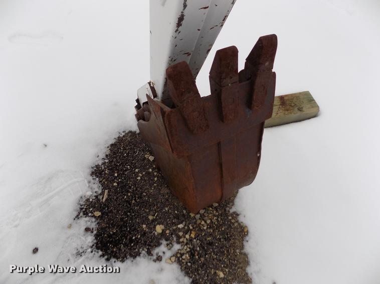 image for item FH9116 2001 Bobcat skid steer backhoe