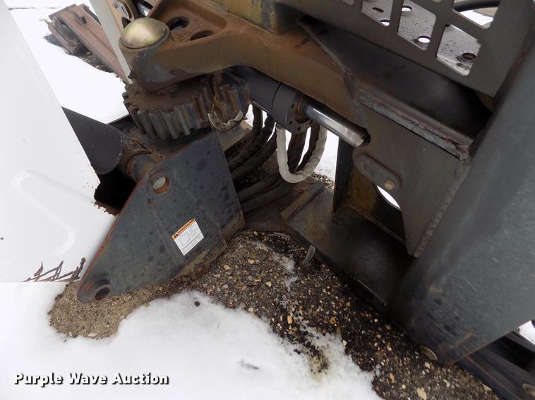 image for item FH9116 2001 Bobcat skid steer backhoe