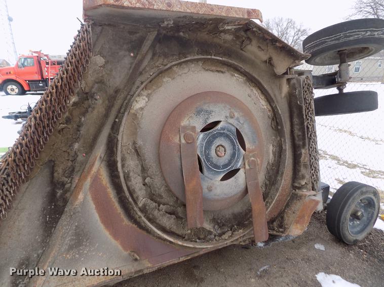 image for item FH9119 2011 Land Pride RCB6615 rotary mower