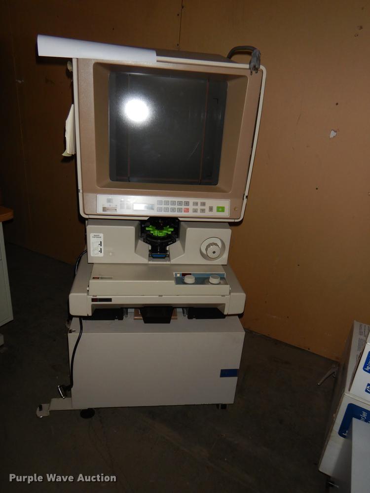 image for item FM9916 1992 3M 7540MFB microfilm reader