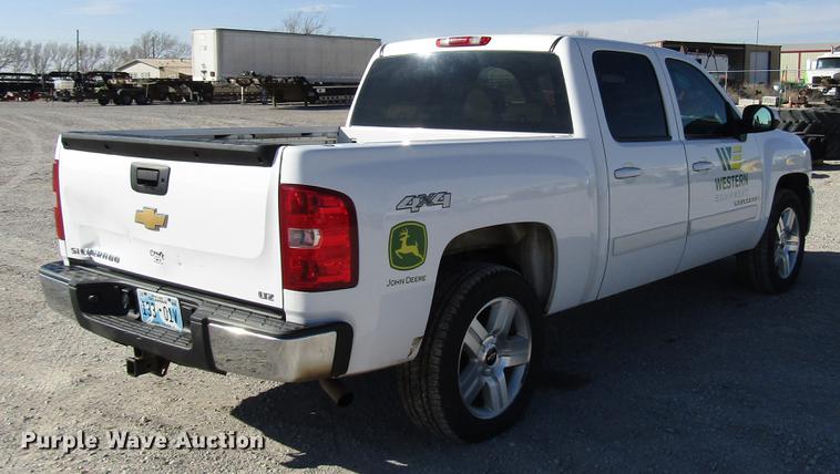 image for item DB6786 2008 Chevrolet Silverado 1500 Crew Cab pickup truck