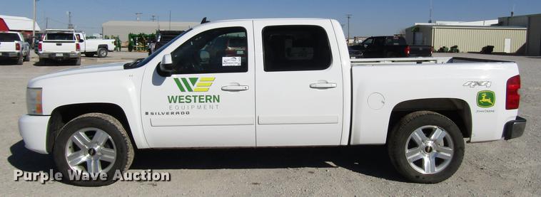 image for item DB6786 2008 Chevrolet Silverado 1500 Crew Cab pickup truck