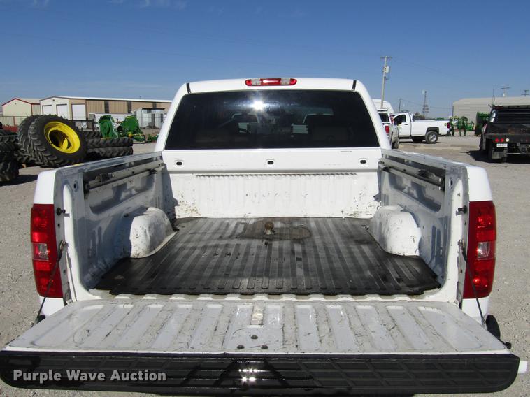 image for item DB6786 2008 Chevrolet Silverado 1500 Crew Cab pickup truck