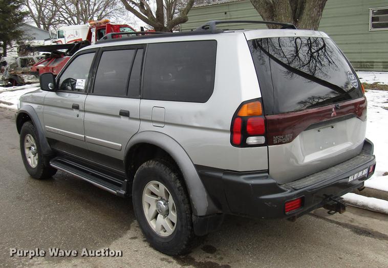 image for item DB6805 2000 Mitsubishi Montero SUV