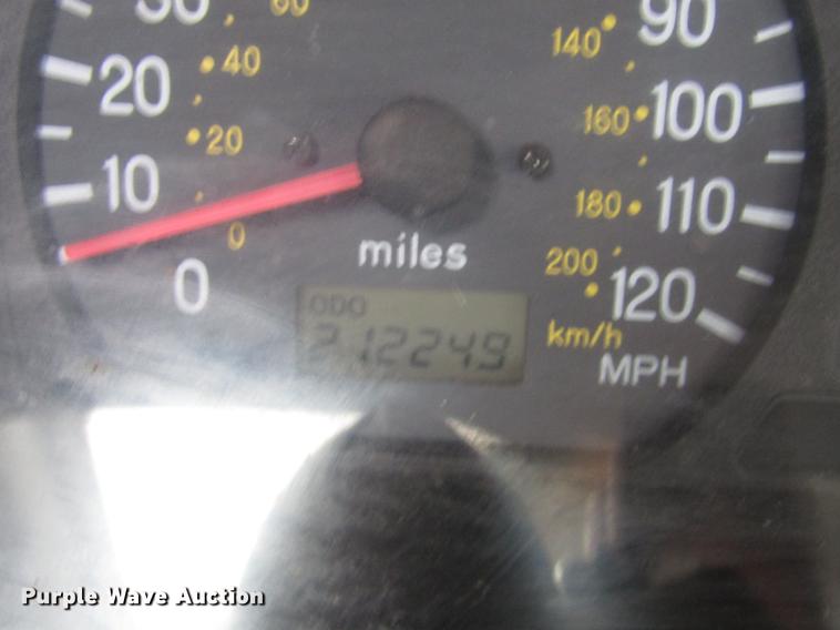 image for item DB6805 2000 Mitsubishi Montero SUV