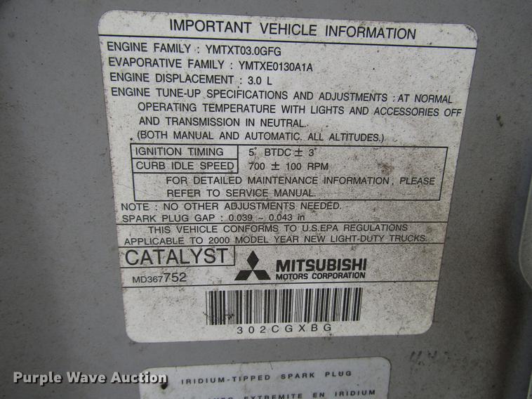 image for item DB6805 2000 Mitsubishi Montero SUV