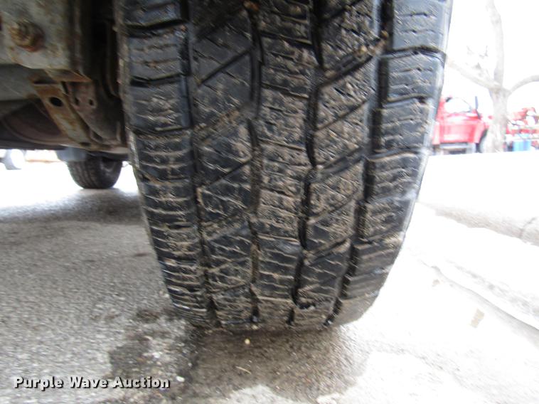 image for item DB6805 2000 Mitsubishi Montero SUV