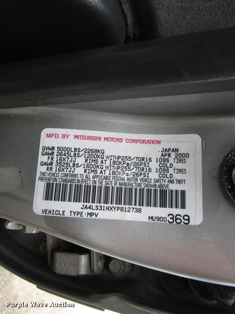image for item DB6805 2000 Mitsubishi Montero SUV