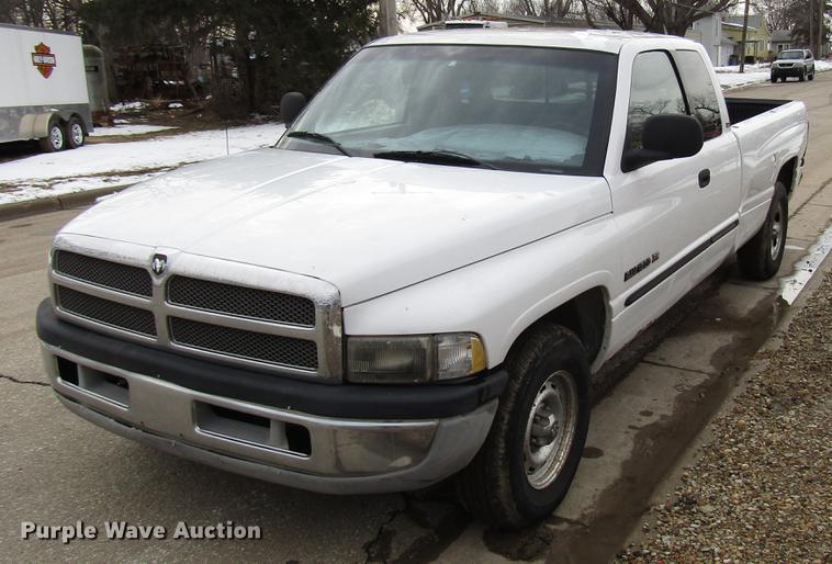 image for item DB6806 2001 Dodge Ram 1500 Quad Cab pickup truck