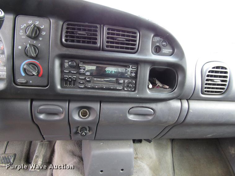 image for item DB6806 2001 Dodge Ram 1500 Quad Cab pickup truck