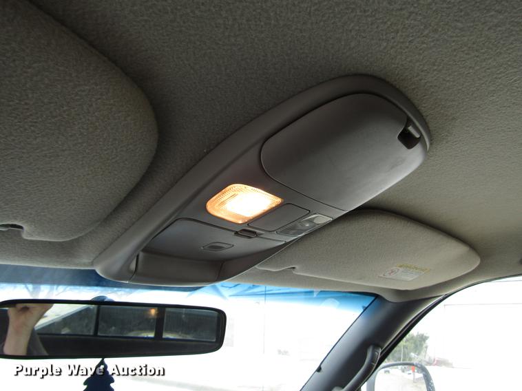 image for item DB6806 2001 Dodge Ram 1500 Quad Cab pickup truck